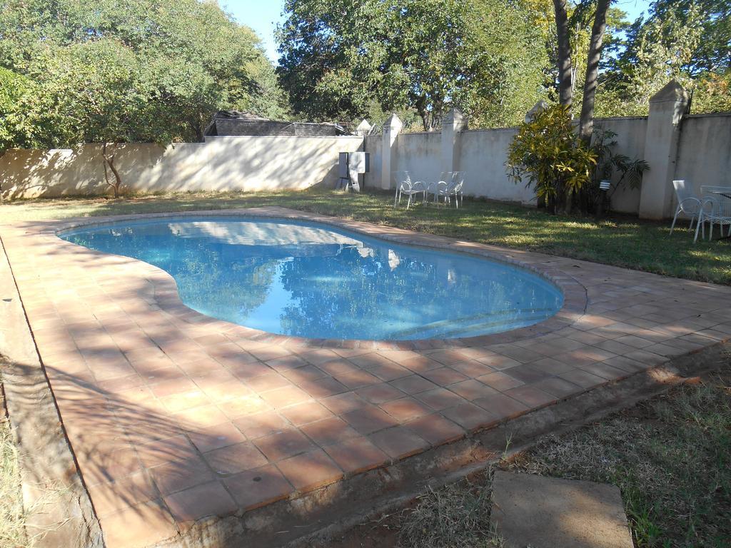 Victoria Falls Budget Hotel 外观 照片